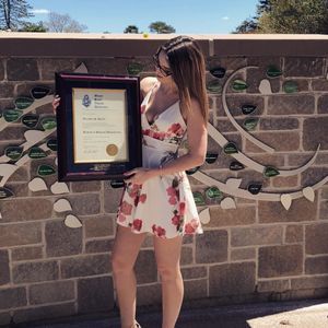 Meet your Posher, Alexandra